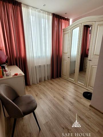 Чубинського вул., 8-В