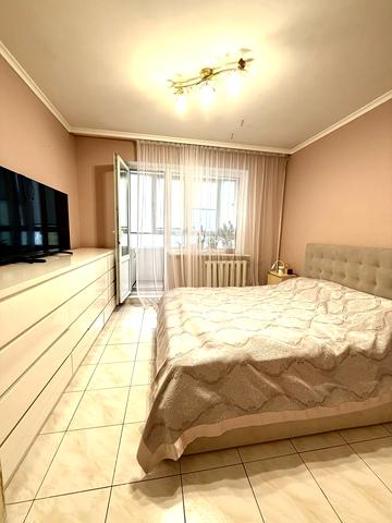 Червоної Калини просп., 82