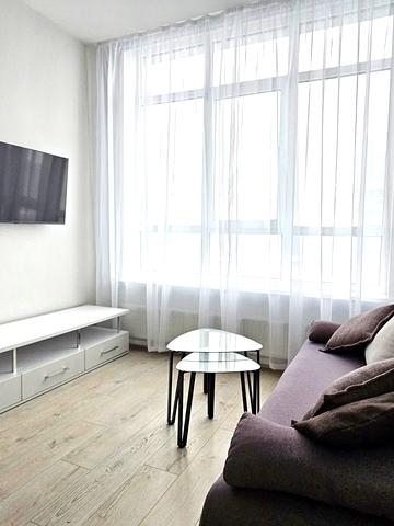 Джона Маккейна вул. (Івана Кудрі), 7