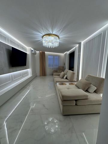 Юрія Шумського вул., 5