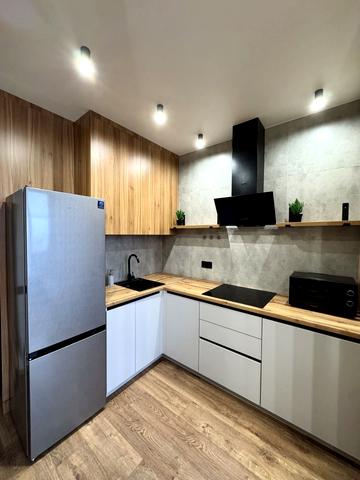 Івана Франка вул., 40 к1