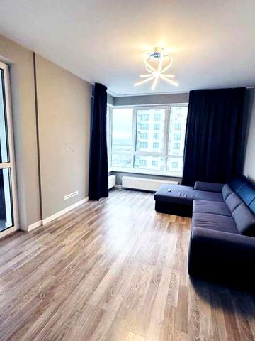 Зарічна вул., 1-Г