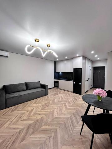 Літературна вул. (Чехова), 27