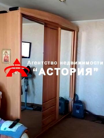 Камяногірська вул., 12