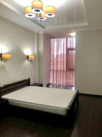 Олексія Вадатурського вул. (Маршала Малиновського), 18а