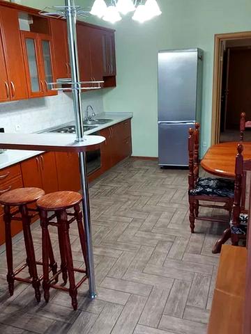 Євгена Коновальця вул. (Щорса), 32-В