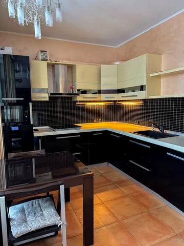 Мокра вул. (Кудряшова), 16