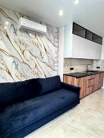 Леоніда Перфецького вул., 6