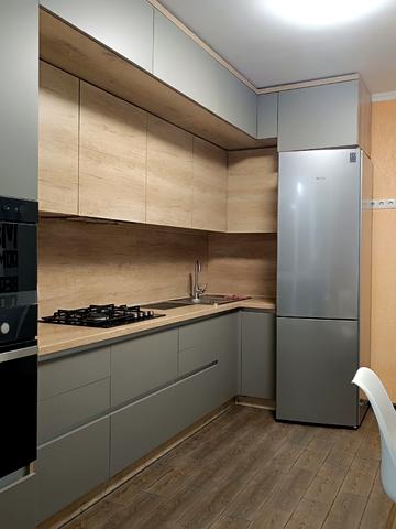 Олега Антонова вул. (Карла Маркса), 13-Б