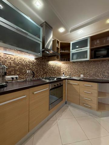 Старокозацька вул. (Комсомольська), 70