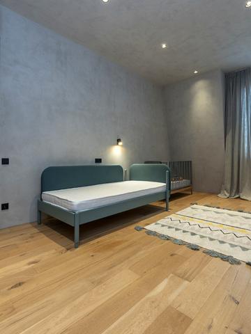 Ярославів Вал вул., 16