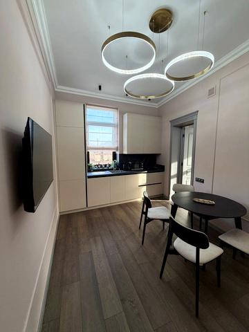 Під Дубом вул. (Космонавтів), 4