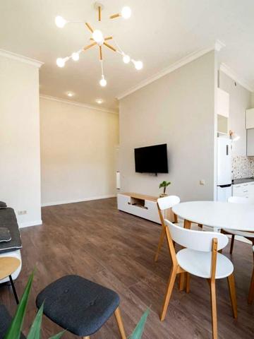 Архітектора Городецького вул., 6