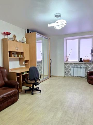 Мирна вул., (Будинок 1)