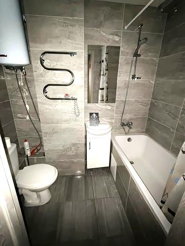 Запорізького Козацтва вул., 23