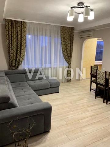 Берестейський просп. (Перемоги), 70