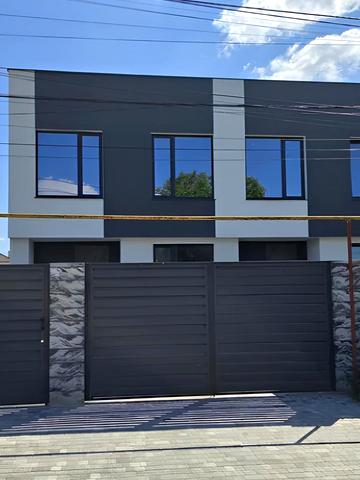 Миколаївська вул., 6