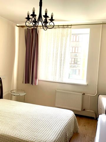 Зоопаркова вул., 4