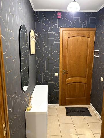 Озерна вул., 7