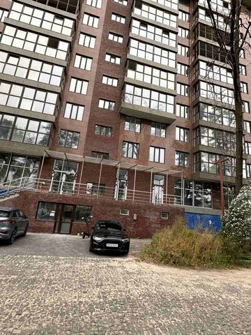 Нововокзальна вул., (Будинок)