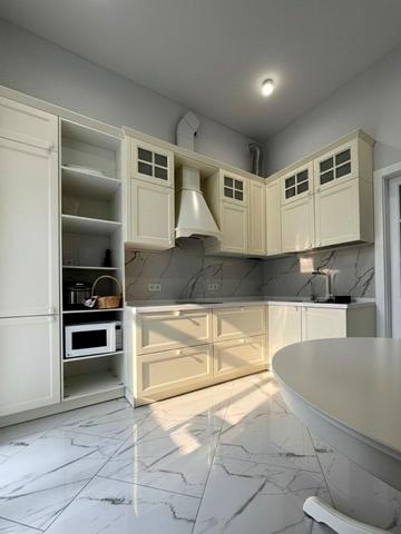 Ольги Кобилянської вул., 16