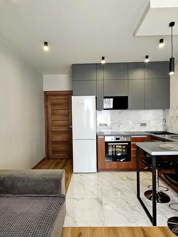 Нижньоключова вул., 14