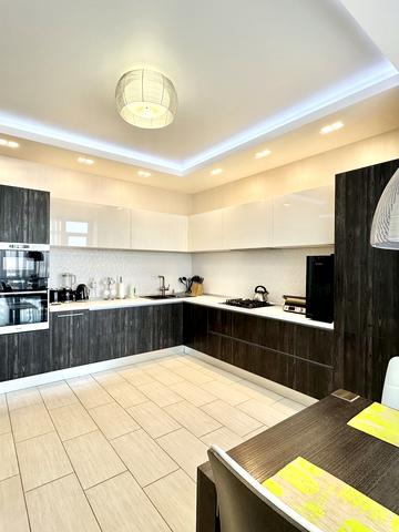 Дніпровські Пороги вул., 15-Г