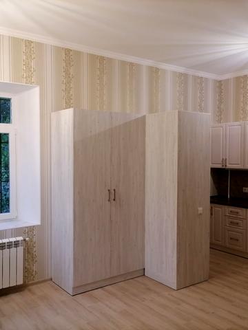 Мала Морська вул., 2