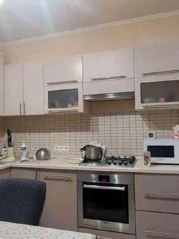 Південна вул., 11