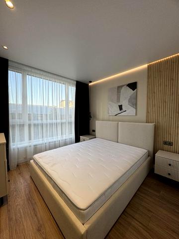 Євгена Коновальця вул., 37-А