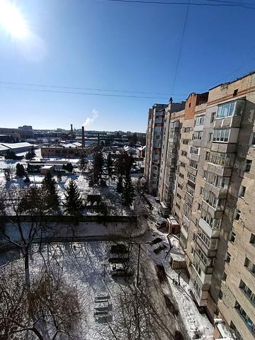 Прибузька вул., 30