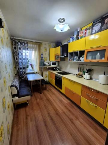 Січовий пров., 17