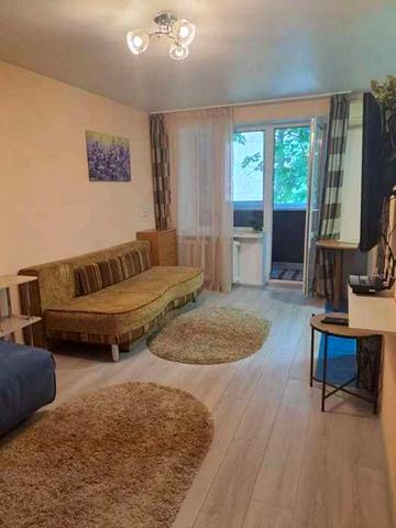 Миколи Соловцова вул., 6