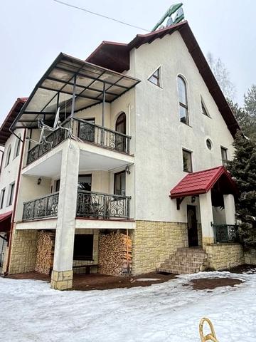 Героїв України вул. (Івана Мічуріна), 29