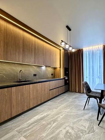 Романа Левицького вул., (Будинок 2)