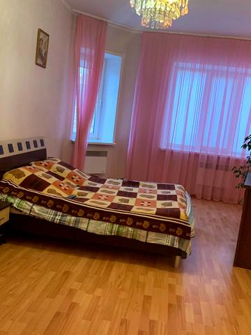 Хантадзе вул., 4