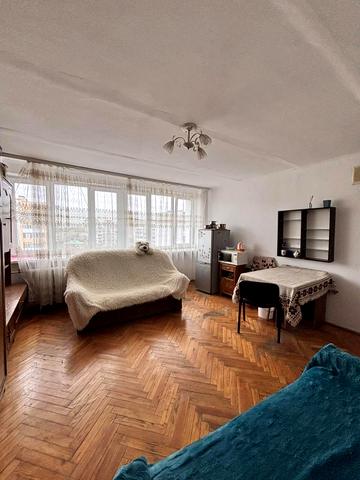 Петра Полтави вул., 36