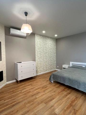 Михайла Донця вул., 2-А