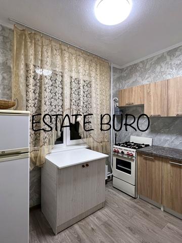 Слави просп., 11