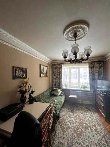 Жмеринська вул., 4