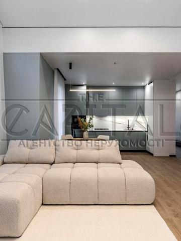 Благовісна вул., 1