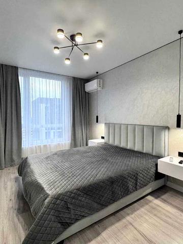 Голосіївський просп. (40-річчя Жовтня), 17