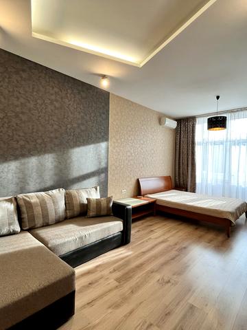 Хорива вул., 43/23