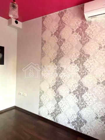 Мироносицька вул., 25