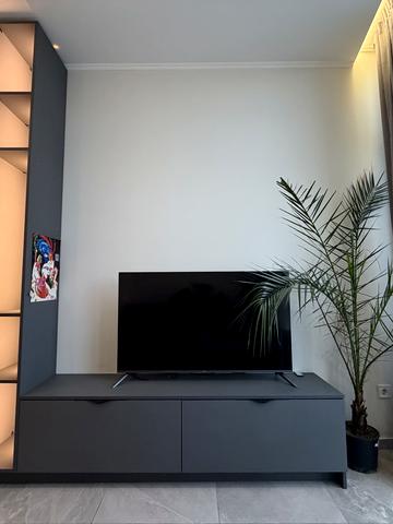 Олегівська вул., 1