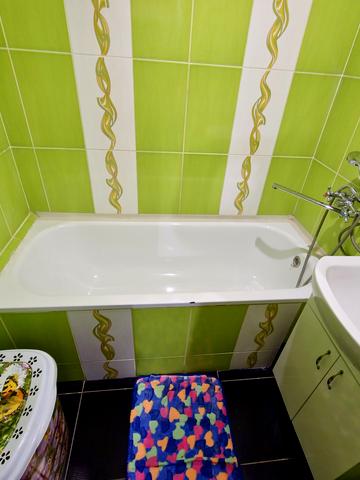 Максима Залізняка вул., 14