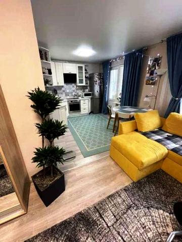 Бориса Гмирі вул., 12-Б