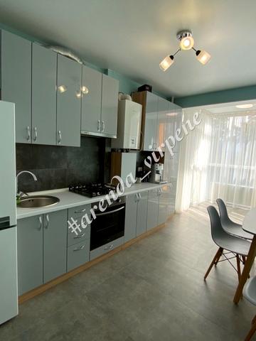 Прорізна вул., 15