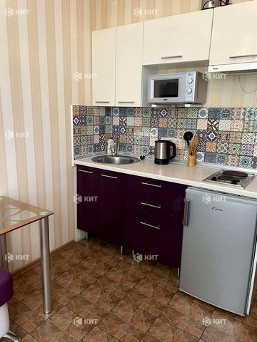 Миколаївська вул. (Короленка), 15