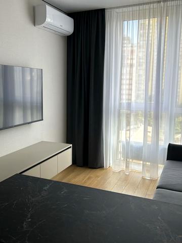 Вільгельма Котарбінського вул. (Миколи Кравченка), 24